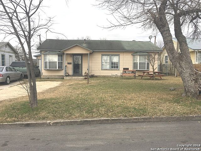 1st image of 347 Pennystone Ave