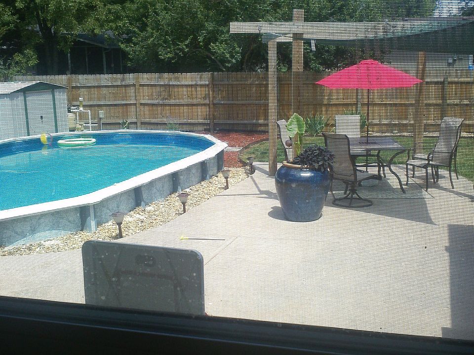 1st image of 110 Stolze Dr