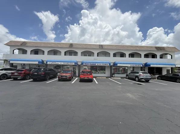 3937 Broadway Ave #4, Fort Myers, FL 33901