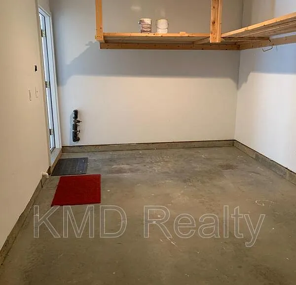 9731 Elizabeth Townes Ln — Photo 28