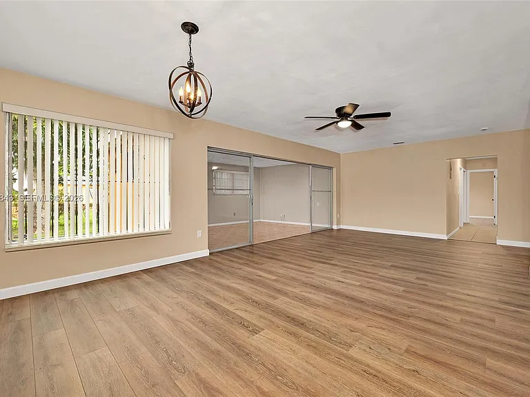 19401 NW 23rd Ave — Photo 10