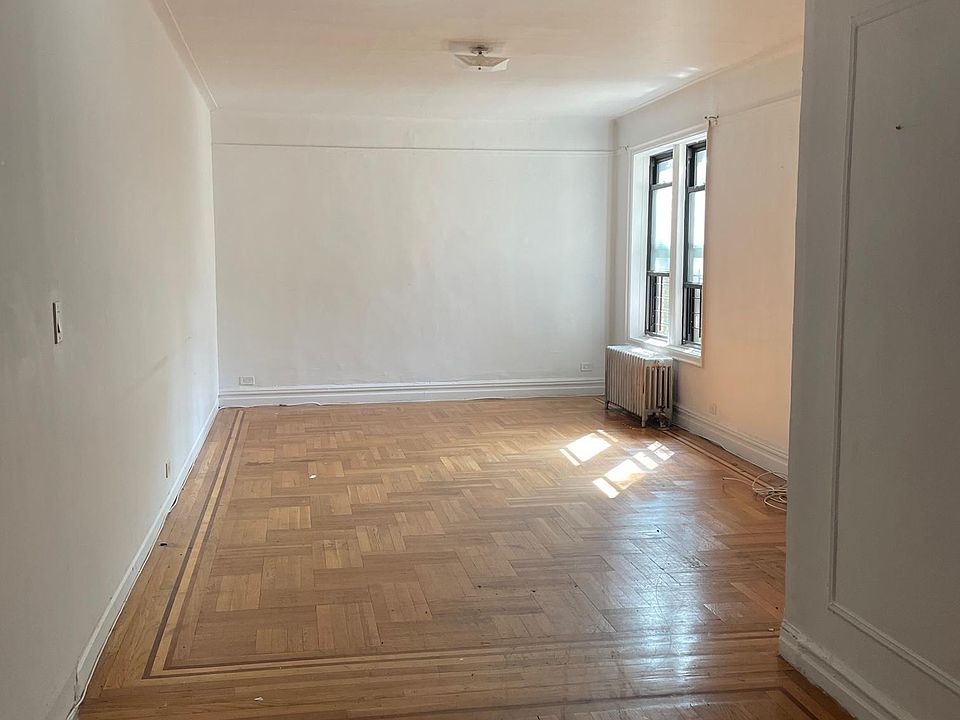 3341 Reservoir Oval W, Bronx, NY 10467 | Zillow