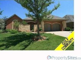 2033 Red Prairie Dr, Edmond, OK 73025