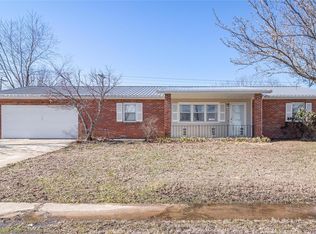 104 Phoenix Ave, Saint Robert, MO 65584