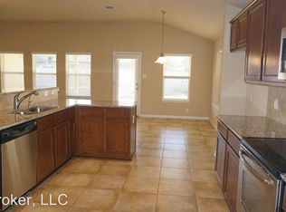 6611 Lantana Sun, San Antonio, TX 78244