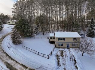 138 Pine Ridge Circle, Lyndon, VT 05851