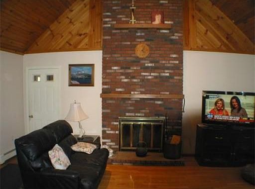 5th image of 48 Heritage Dr