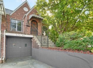 15016 60th Ave, Flushing, NY 11355