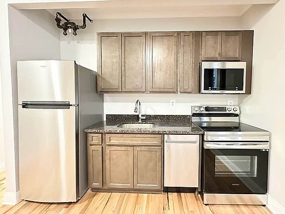 3rd image of 22 Post Ave #6