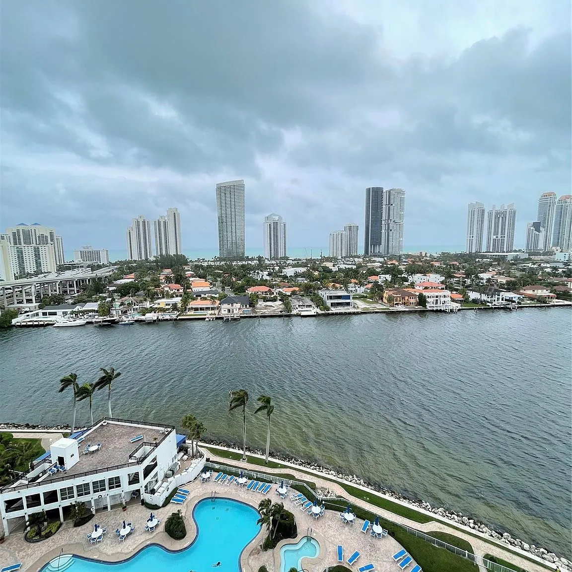 2 bed, 2.0 bath, 1181 sqft, $3,350 — Photo 1