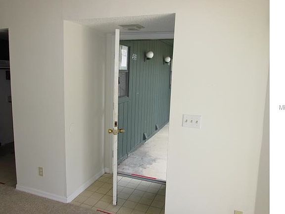 2nd image of 4333 Aqua Vista Dr