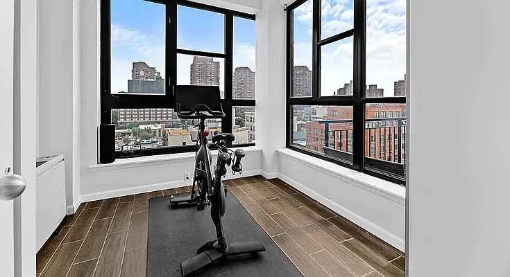 Rented by REAL New York | media 29