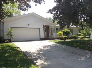 430 Marian Lake Blvd, Cuyahoga Falls, OH