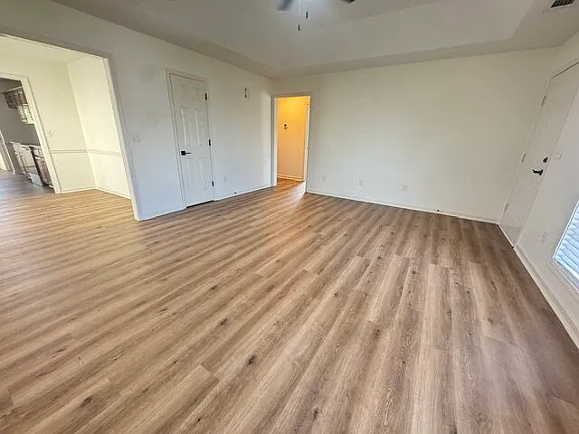 2208 Summerwind Dr — Photo 3