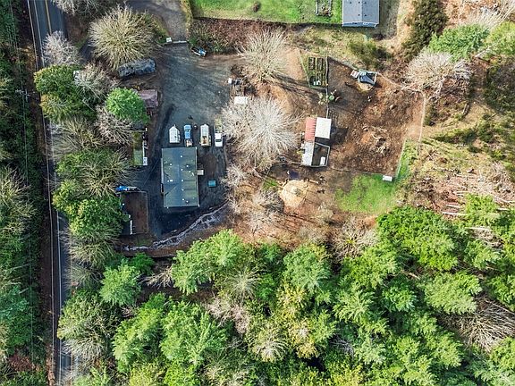 2nd image of 3762 W Cloquallum Road