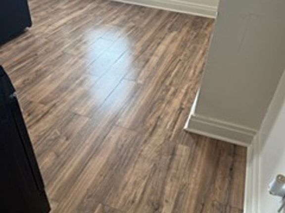 5th image of 1559 W King St #2