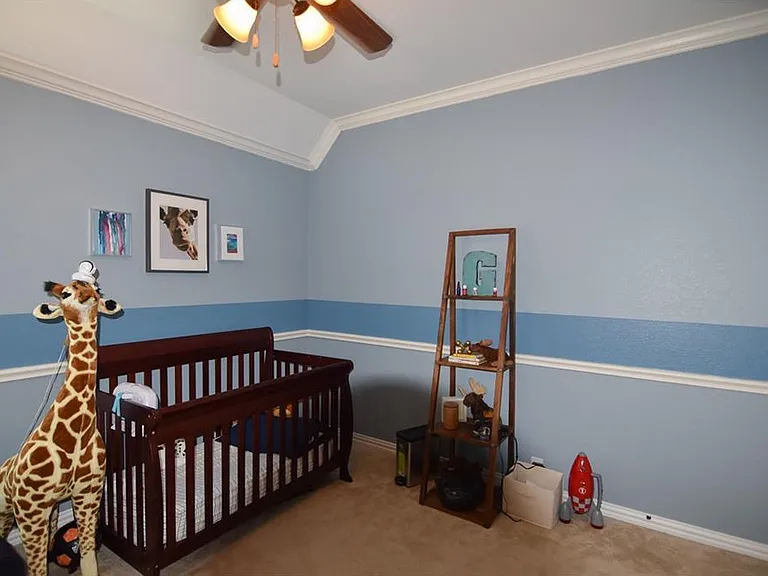 1708 Estacado Dr — Photo 8