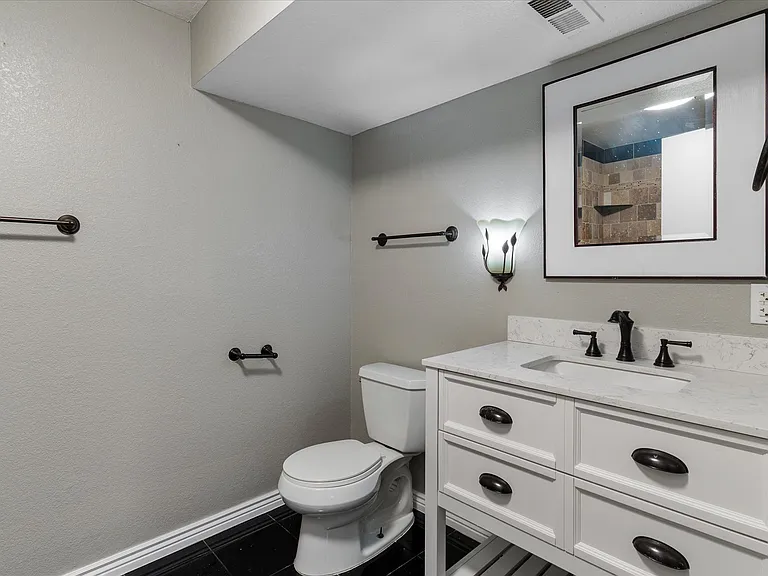4628 S Flanders Way — Photo 38