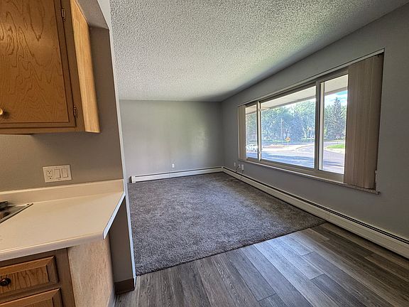 5th image of 1516 E Grand Ave APT 201