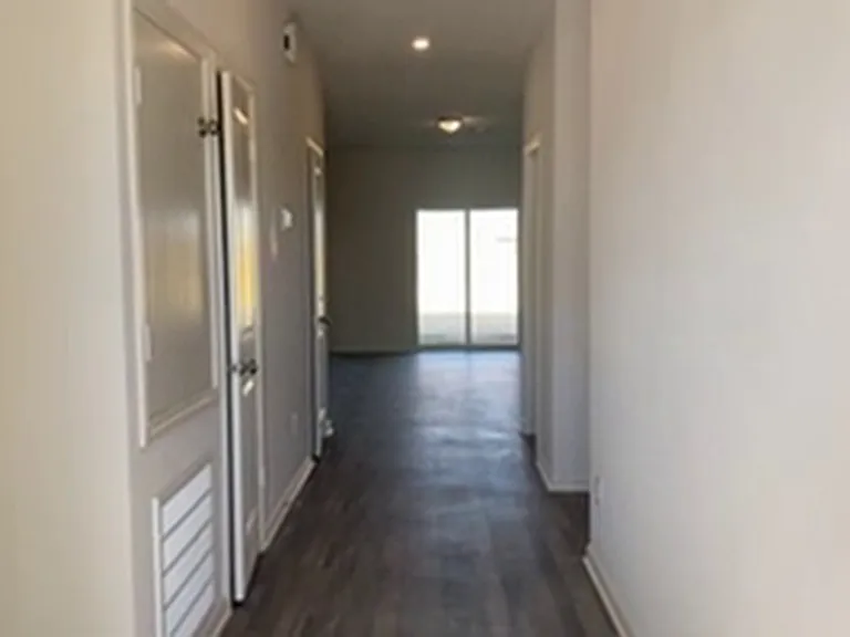 6009 Crest Bridge Ct — Photo 3