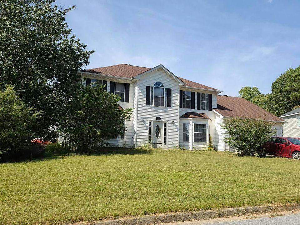2nd image of 3215 Clifton Farm Dr