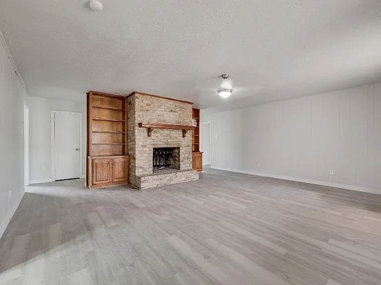 3705 Osage Dr — Photo 4