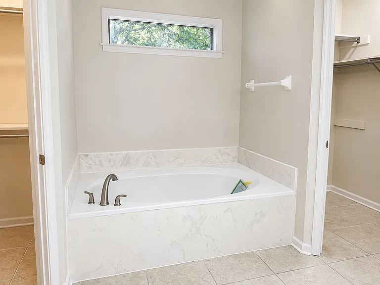 3707 Stonetrace Cir — Photo 16
