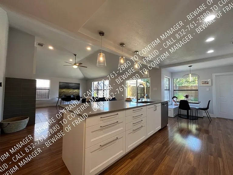 645 Thompson Dr — Photo 21