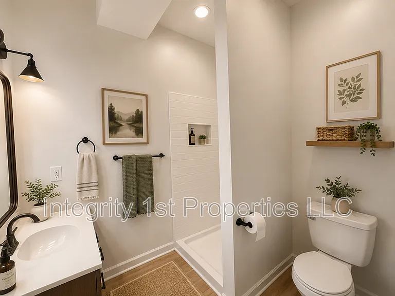 740 Washington Blvd #B — Photo 4