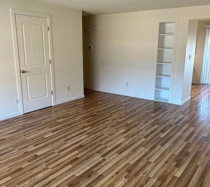 1415 W Yakima Ave