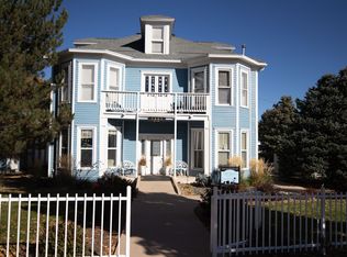 7207 Grandview Ave, Arvada, CO 80002