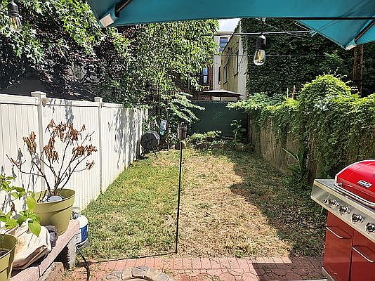 1st image of 287 21st St #1W