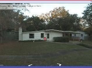 2549 Burlingame Dr W, Jacksonville, FL 32211