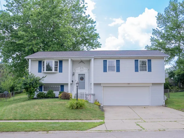 220 Cambridge Dr, Fairborn, OH 45324