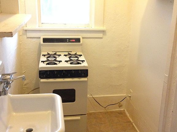 2nd image of 131 4th Ave N APT 8
