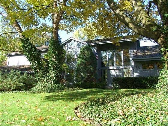 1st image of 615 Innsbruck Ct