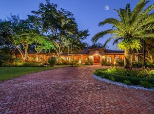 9395 SW 106th St, Miami, FL 33176