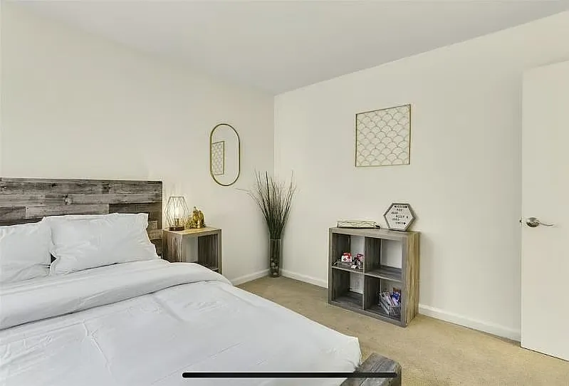 Sunrise Condo — Photo 2
