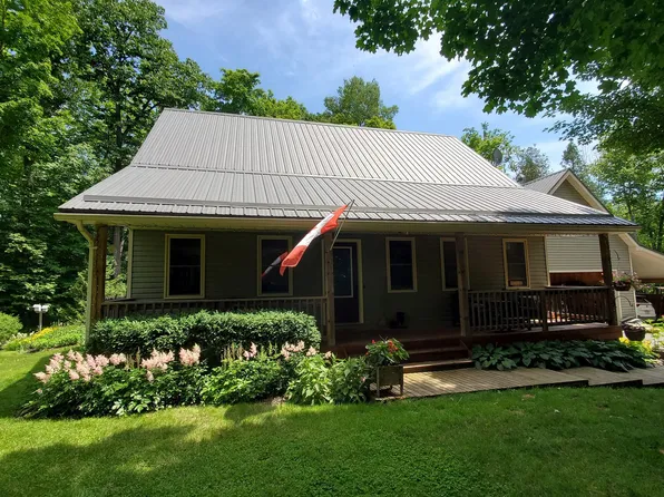 136 Old Hungerford Rd, Tweed, ON K0K 2Y0