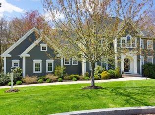 13 Coach House Rd, North Grafton, MA 01536