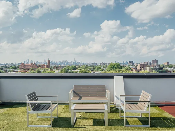 1409 Fulton Street image 19 of 24