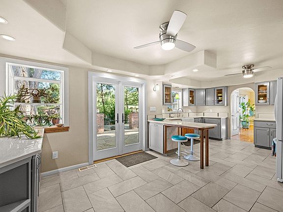 4th image of 6644 Bird Cliff Way