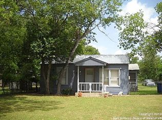 231 E Torrey St, New Braunfels, TX 78130