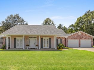 815 Comfort Ln, Jennings, LA 70546