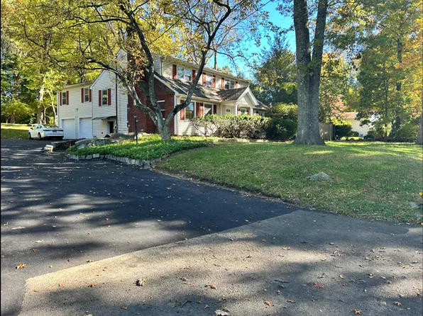 407 Westhill Rd, Stamford, CT 06902