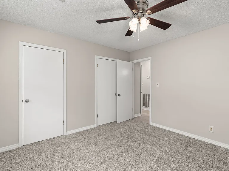 1618 Chisholm Rd — Photo 19