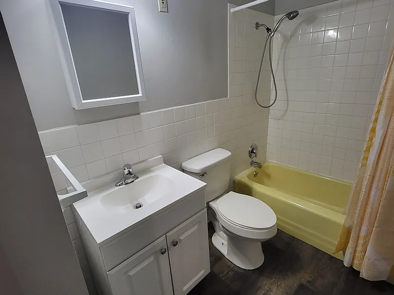 575 S Alma Ave #2 — Photo 6