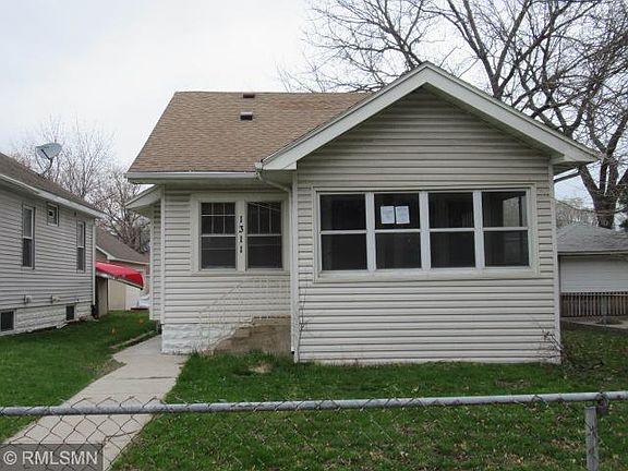 2nd image of 1311 Burns Ave
