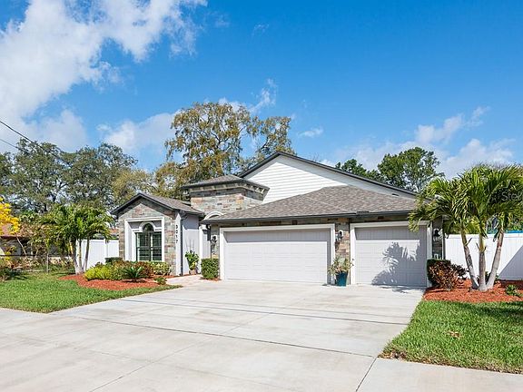 3rd image of 3017 W Ballast Point Blvd