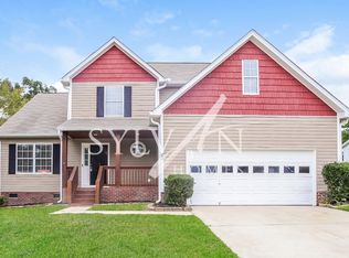 204 Stoney Pointe Dr, Chapin, SC 29036